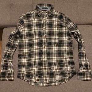 Woolrich Plaid Flannel Button Up Shirt Men’s Size Medium Buffalo Plaid Trout Run